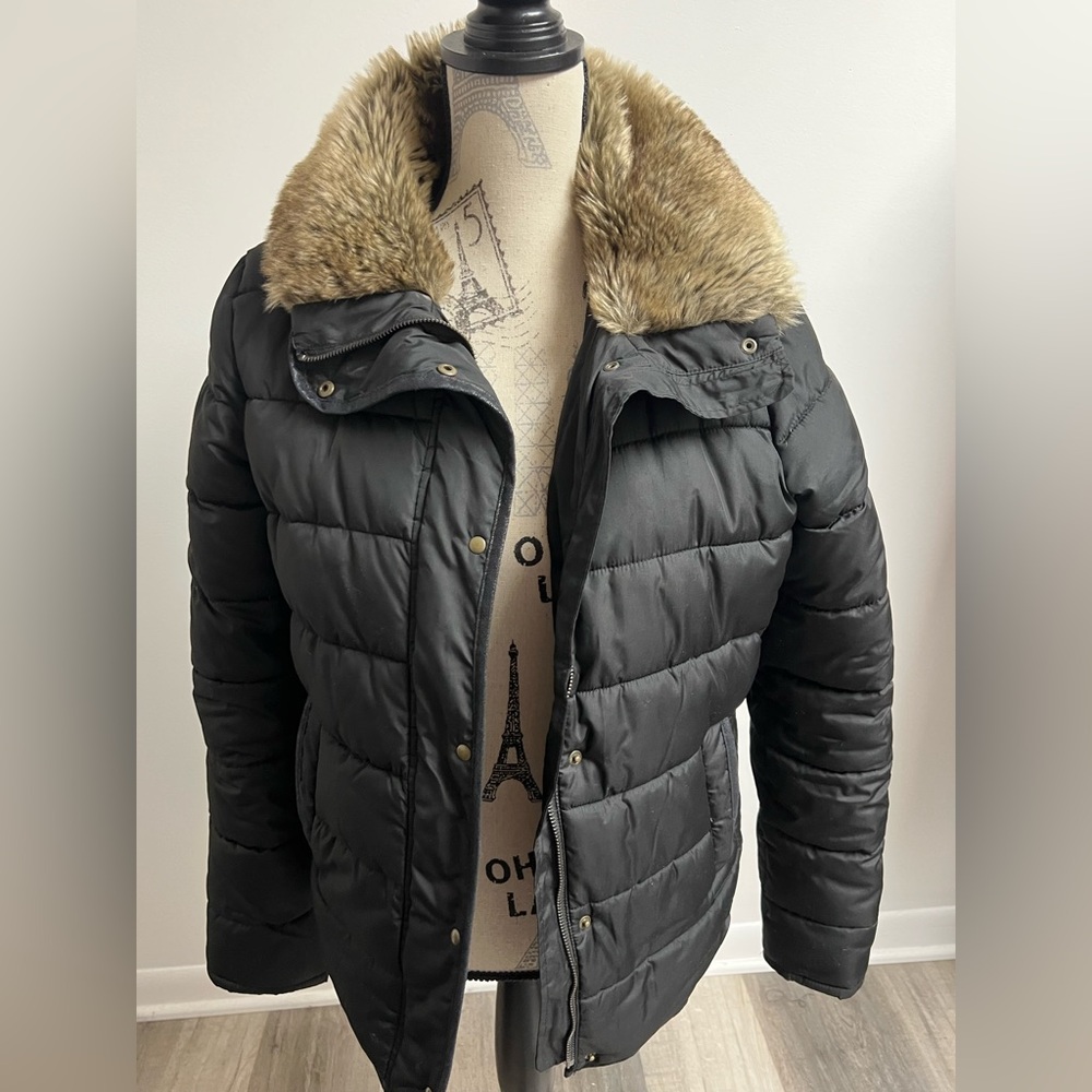 Y2K Black and Faux Fur Puffer Coat - Picture 3 of 15